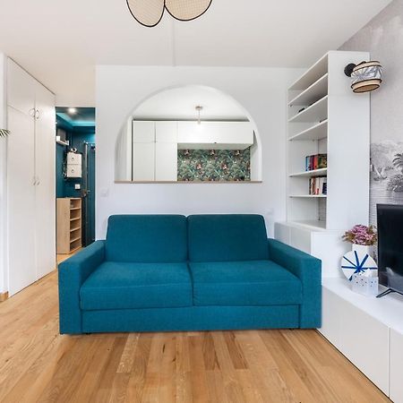 Charming Parisian Home Away From Home In The Heart Of Paris Exterior photo