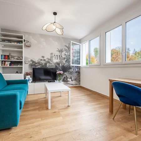 Charming Parisian Home Away From Home In The Heart Of Paris Exterior photo